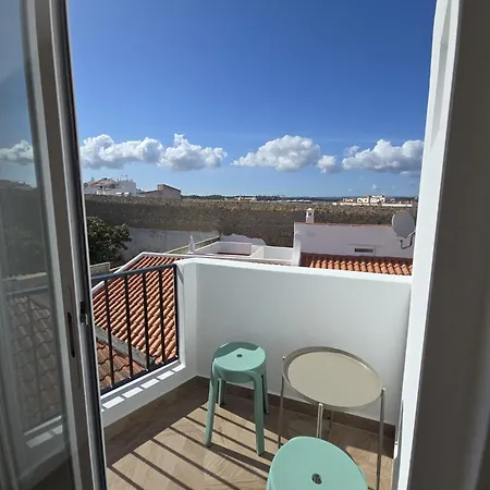 Urban Nest 4 Apartman *